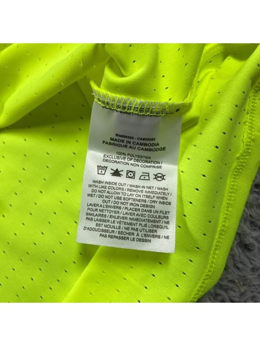 Nike AeroSwift Dri-FIT ADV Running Singlet Size Large Men Volt FN4231-702